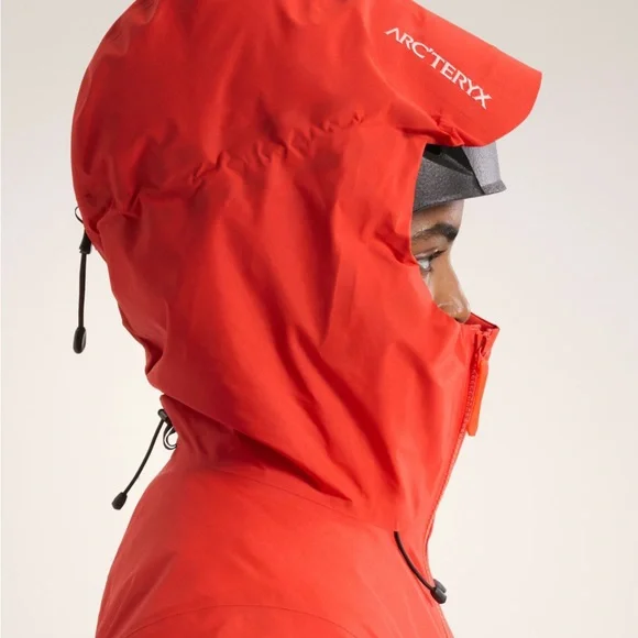 Arc’teryx Women's Red Jacket Medium Insulated Beta AR Puffer Gortex Snow Coat - Picture 4 of 12